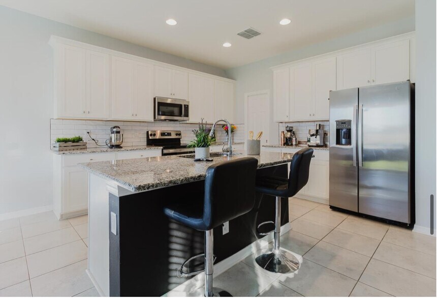 Building Photo - 3047 Adams Cross Dr
