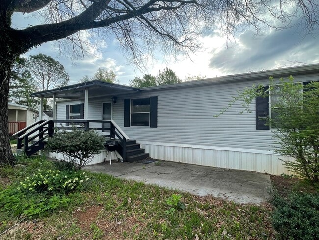 Building Photo - 3602 Wellington Ln