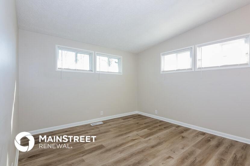 Building Photo - 1724 Englewood Dr