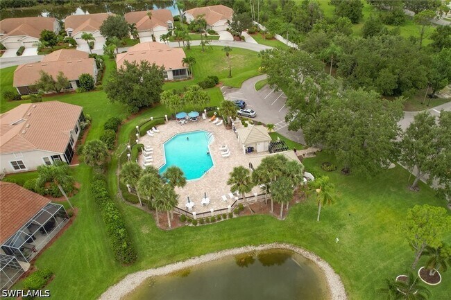 Building Photo - 11394 Waterford Village Dr