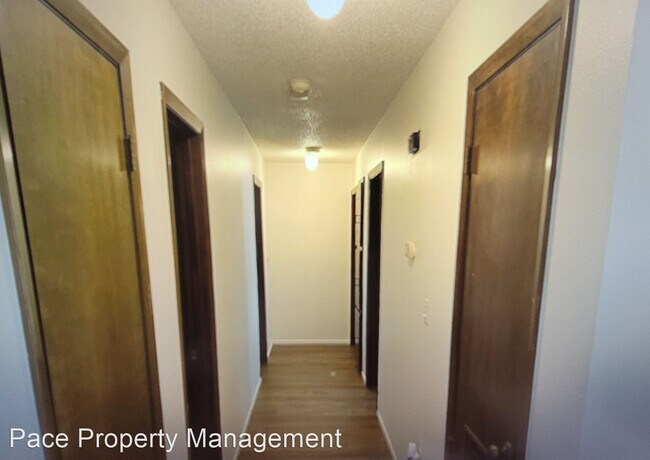 Building Photo - 3 br, 2 bath House - 4624 S Georgia St