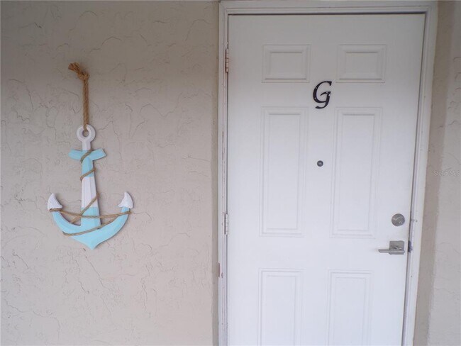 Building Photo - 1335 Mineo Dr