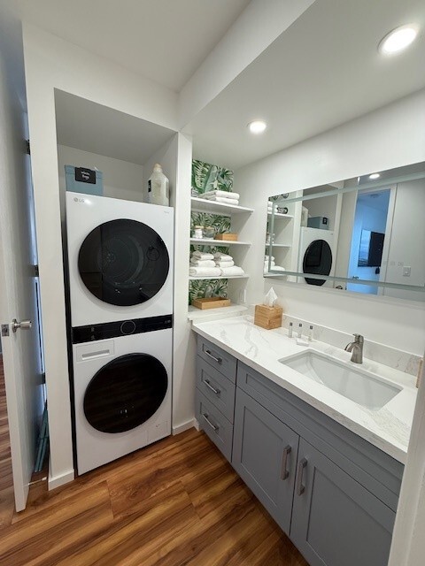 Building Photo - 411 Hobron Ln