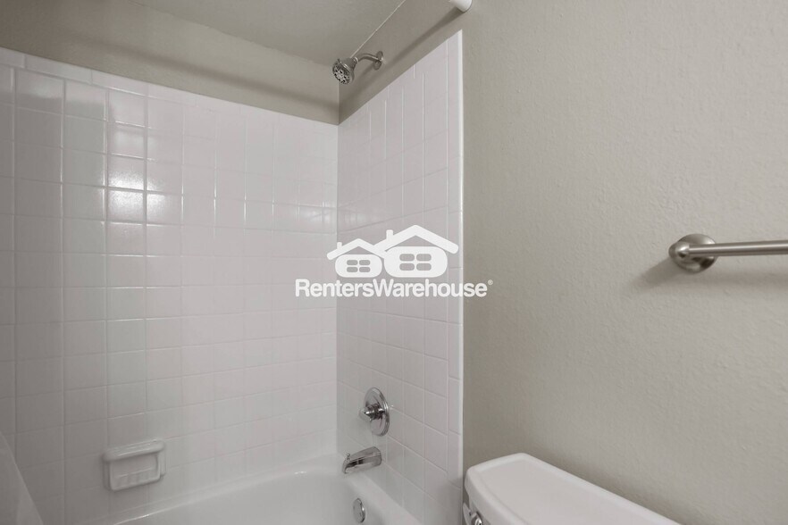 Building Photo - 12160 Huron St