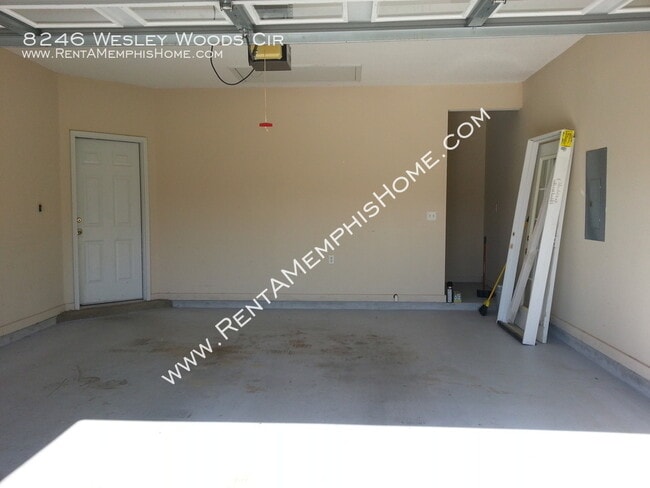 Building Photo - 8246 Wesley Woods Cir