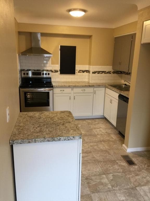Building Photo - 2659 Whiteway