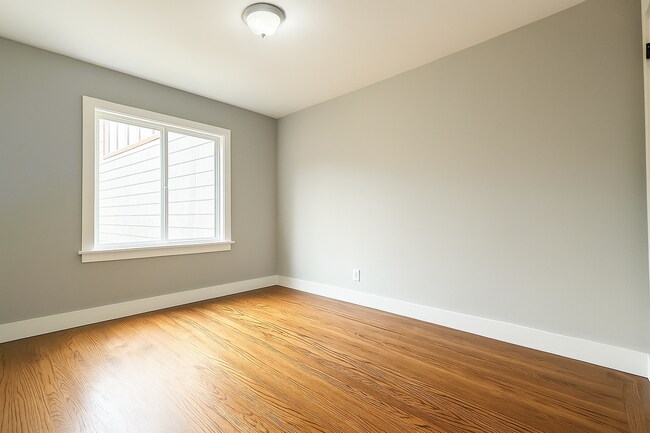 Building Photo - 1435-1437 19th Avenue