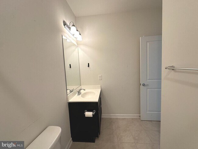 Building Photo - 10717 Viognier Terrace