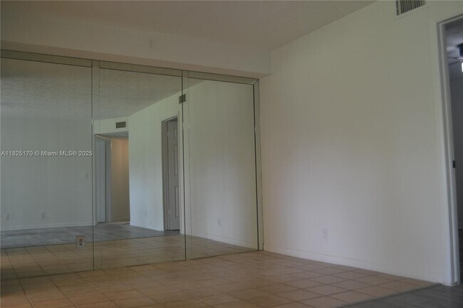 Building Photo - 8000 Lagos De Campo Blvd