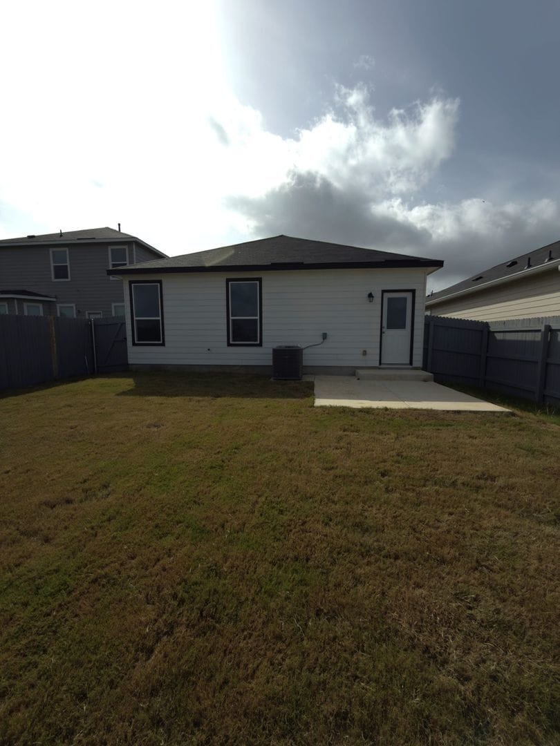 Building Photo - 14311 Calaveras Cv