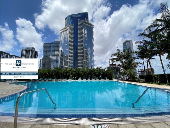 Building Photo - 888 Biscayne Blvd