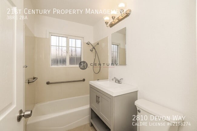 Building Photo - 2810 Devon Way