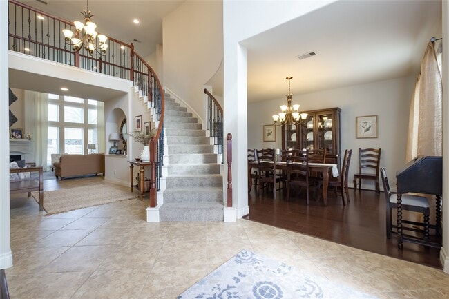 Building Photo - 27707 Lodgemist Ct