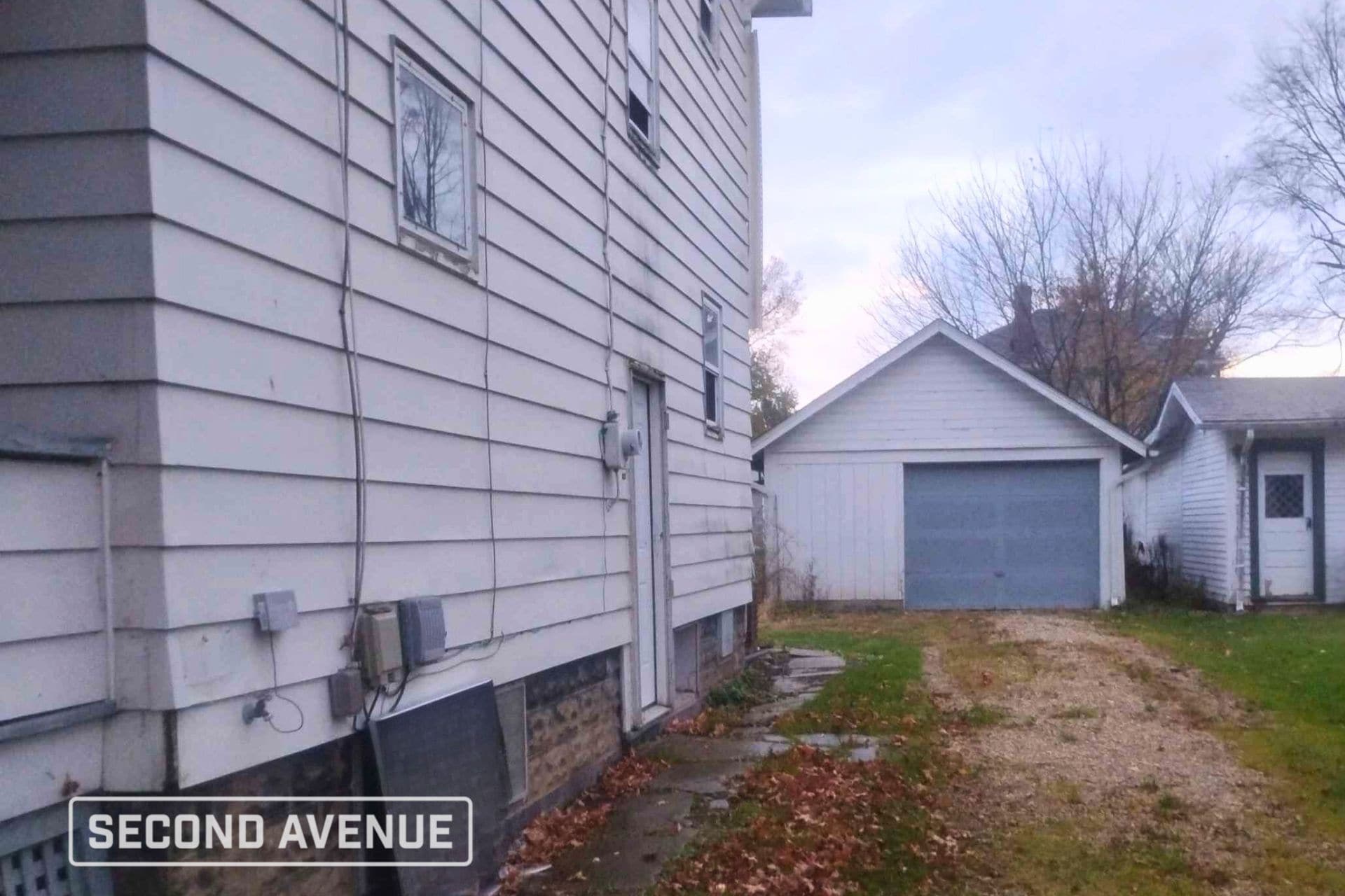 Building Photo - 408 S Canal St