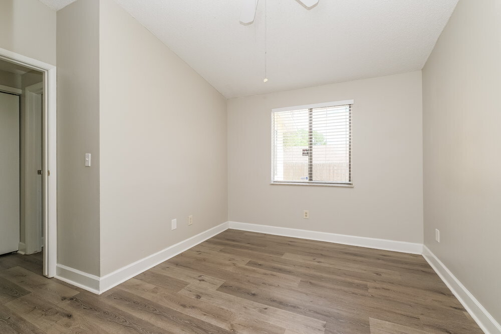 Building Photo - 7511 Breezewood Ct