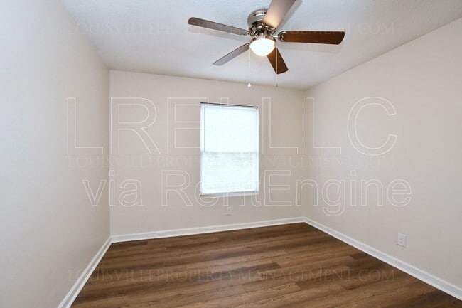 Building Photo - 4405 Kern Ct