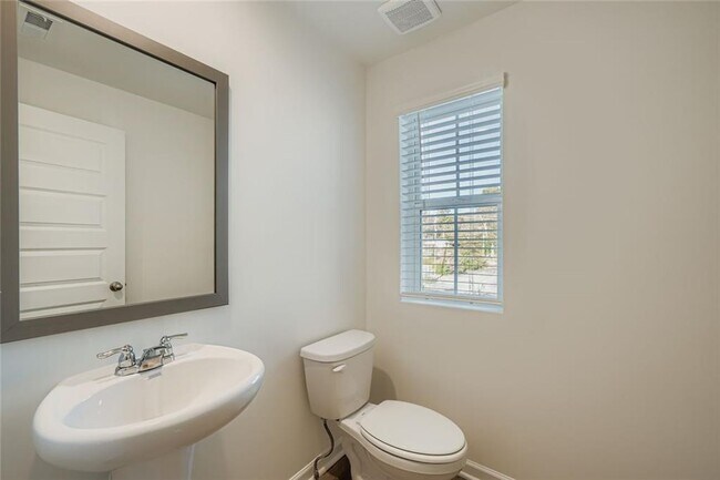 Building Photo - 6221 Honeybell Aly