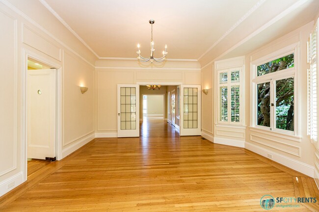 Building Photo - Pacific Heights: Remodeled Single Family H...