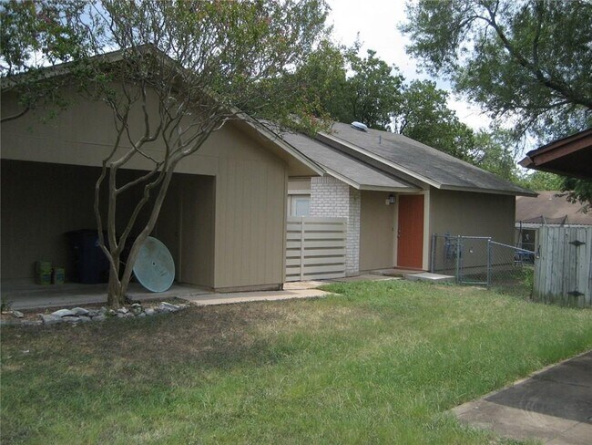 Building Photo - 10806 Lambert Cir
