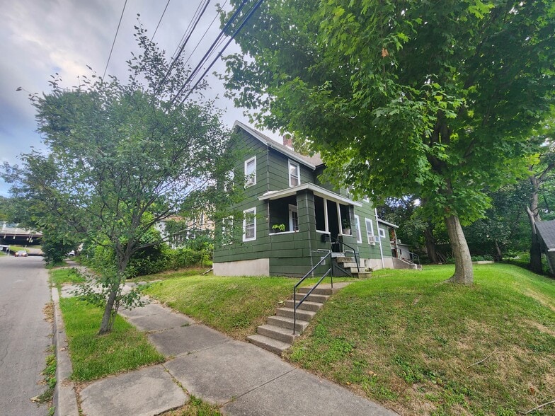 Primary Photo - 78 Mygatt St