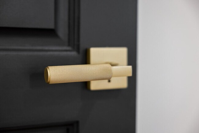 Building Photo - 1103 Centennial Dr