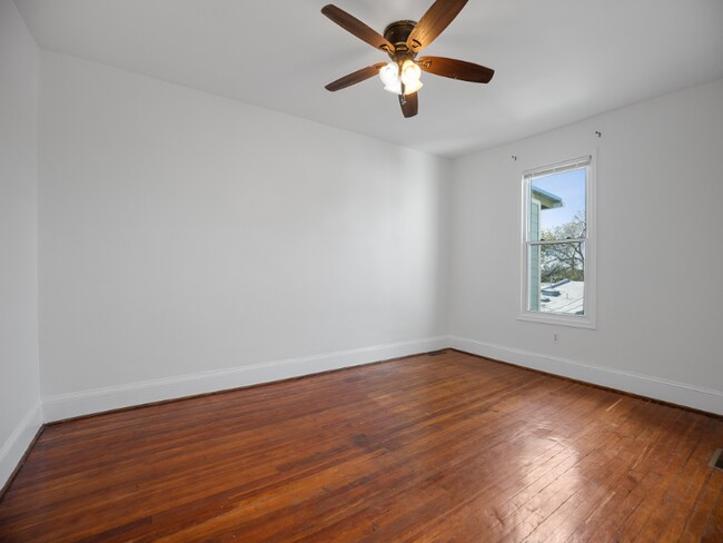 Building Photo - 4014 3rd St NW