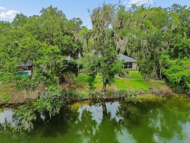 Building Photo - 95 Woodside Dr