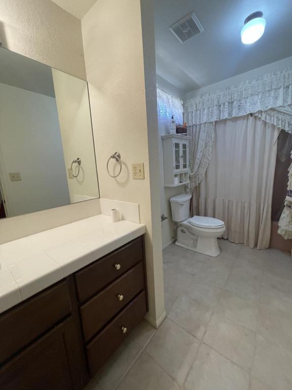 Building Photo - 64315 Spyglass Ave