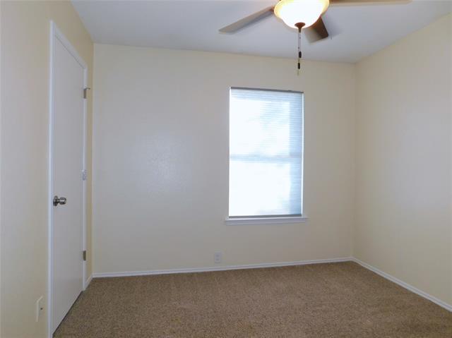 Building Photo - 3108 Pinehurst Ct