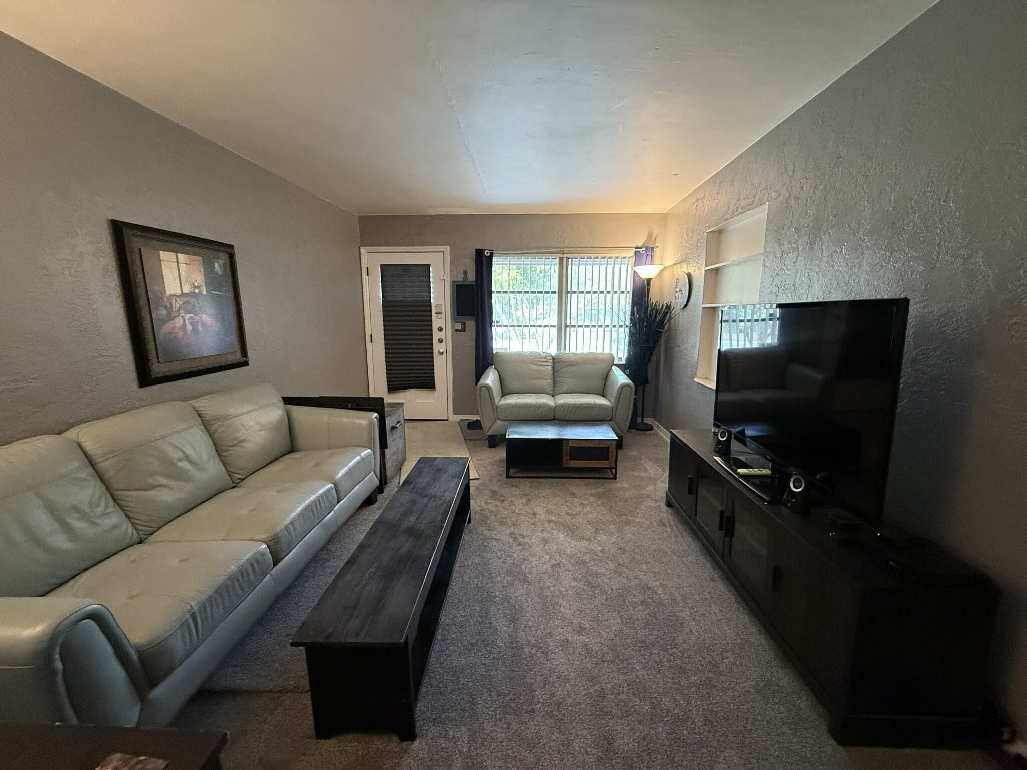 Livingroom - 4128 12th Ave N