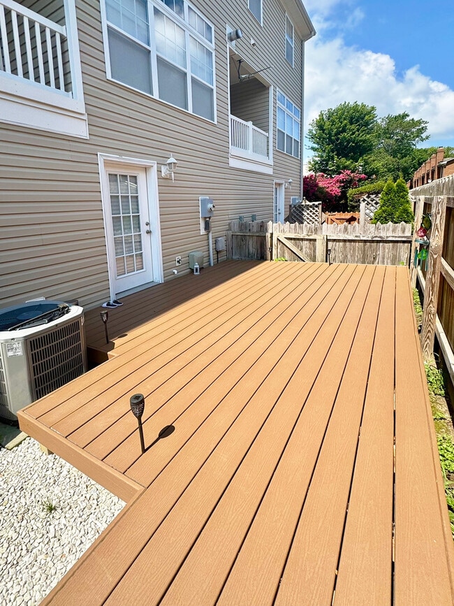 Building Photo - 4756 Beach Bay Ct