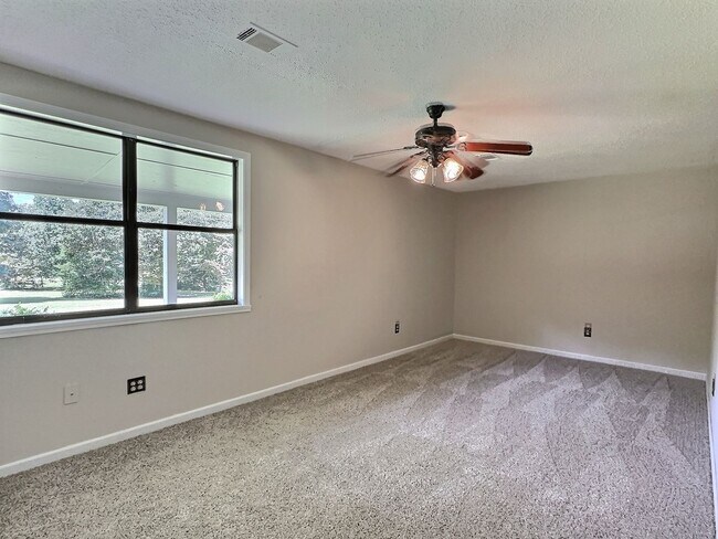 Building Photo - PINE LEVEL SCHOOL ZONE - 3 Bed 3 Bath Over 4,000 SQ FT on Acreage
