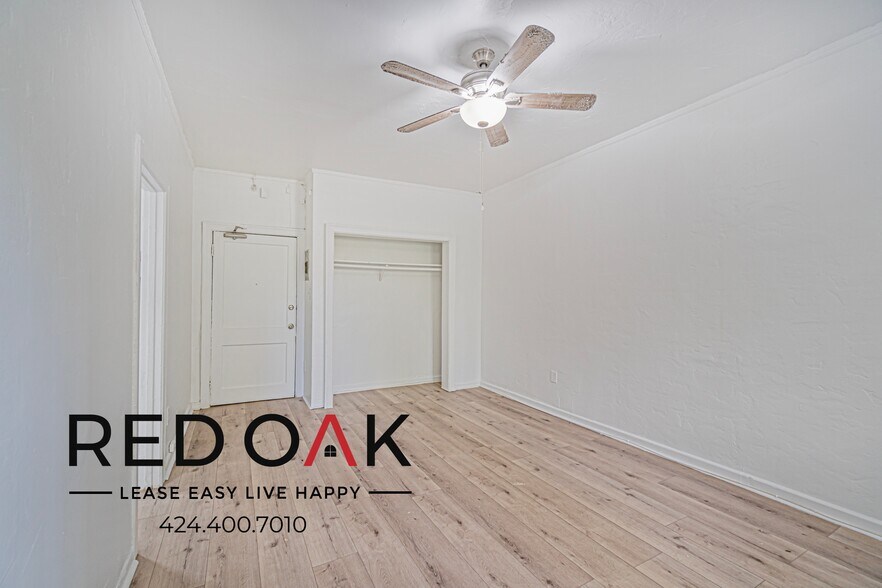 Building Photo - 357 S Alvarado St