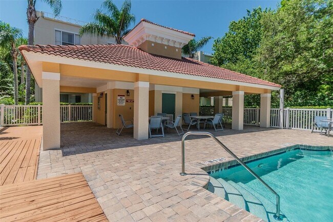 Building Photo - 3183 Bayshore Oaks Dr