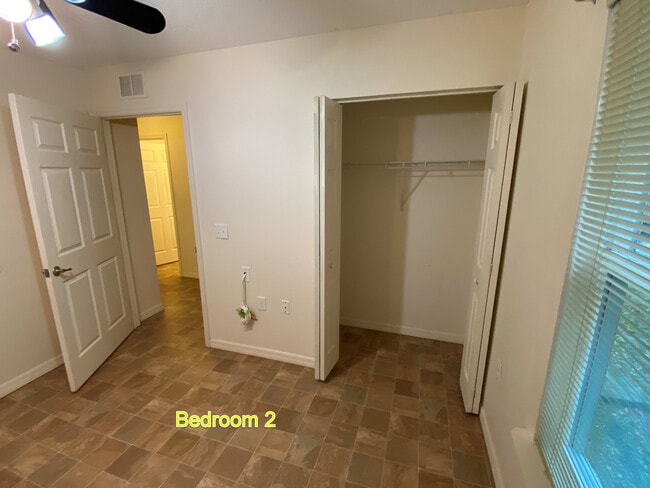 Building Photo - 154 Hurst St