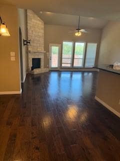Building Photo - 632 Sundrop Dr
