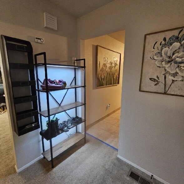 Building Photo - 12370 SW 121st Ave