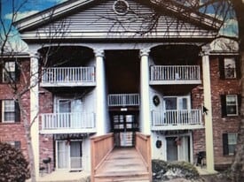 Building Photo - 7515 Triwoods Dr
