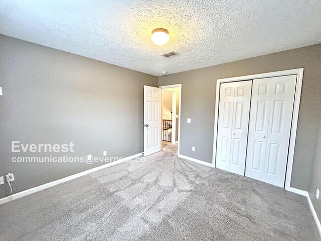 Building Photo - 3420 Chateau Valley Ln