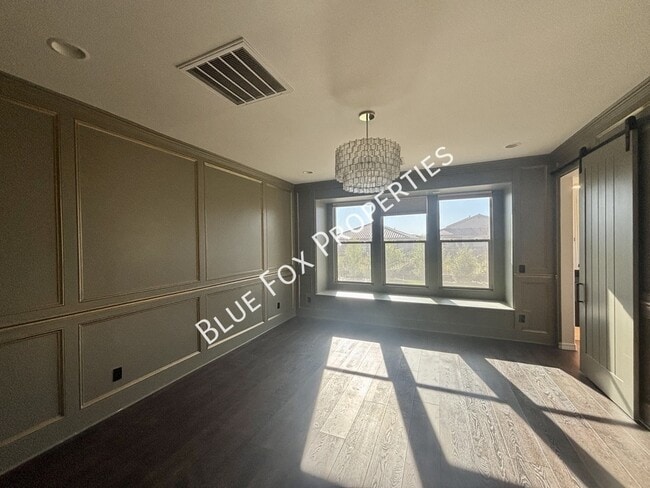 Building Photo - 8454 N Lone Ranger Rd