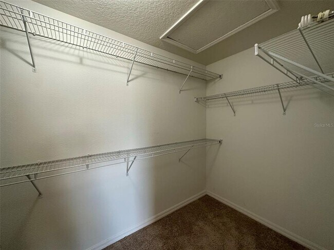 Building Photo - 1618 Hawksbill Ln