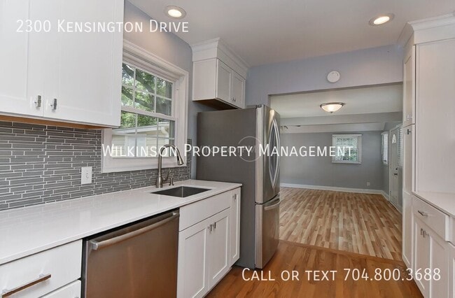 Building Photo - 2300 Kensington Dr