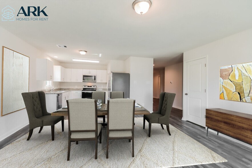 Building Photo - 196 Bluebonnet