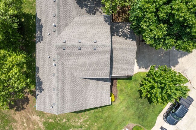 Building Photo - 3504-3506 Delmar Ct.