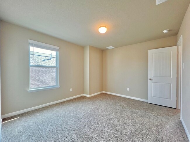 Building Photo - 1606 Misty Elm St