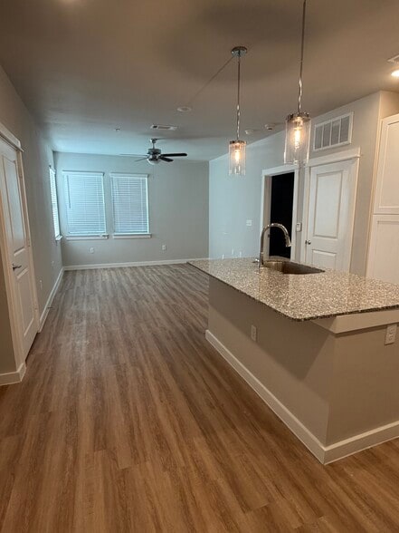 Building Photo - Anacua Village