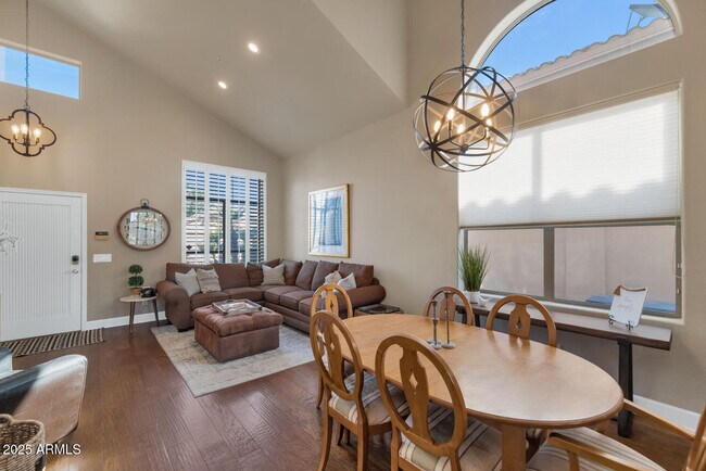 Building Photo - 9617 E Friess Dr