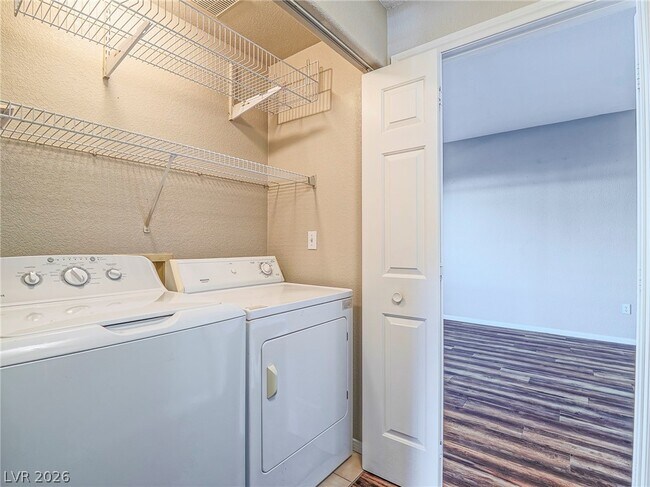 Building Photo - 520 Arrowhead Trail