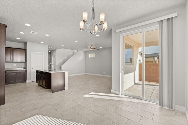 Building Photo - 4030 Silver Springs Road NE
