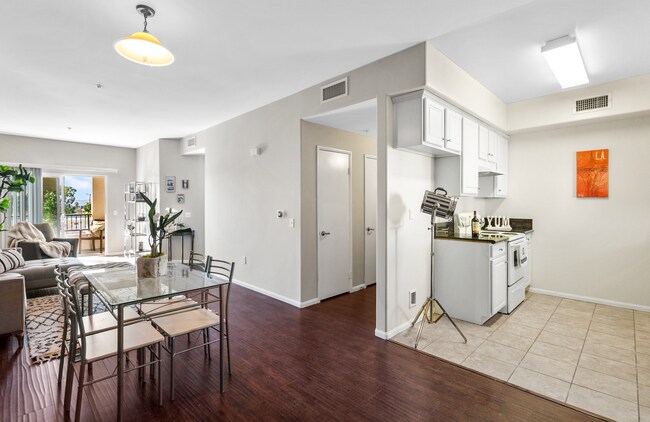 Interior Photo - Sunland Gardens LLC